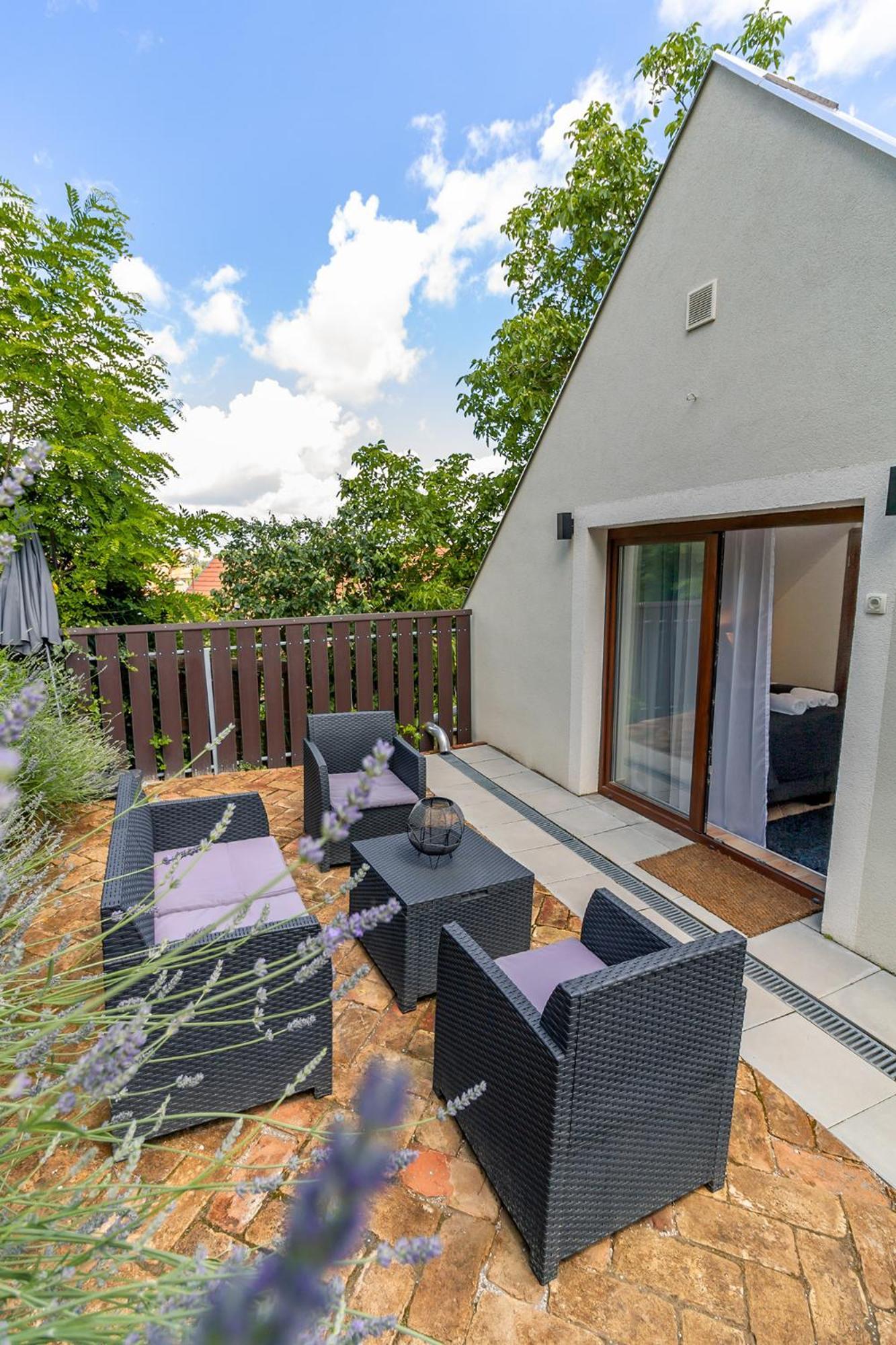 Monbuhim Comfort Veszprém Extérieur photo